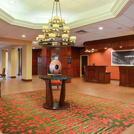 Hampton Inn Frederick Exterior foto