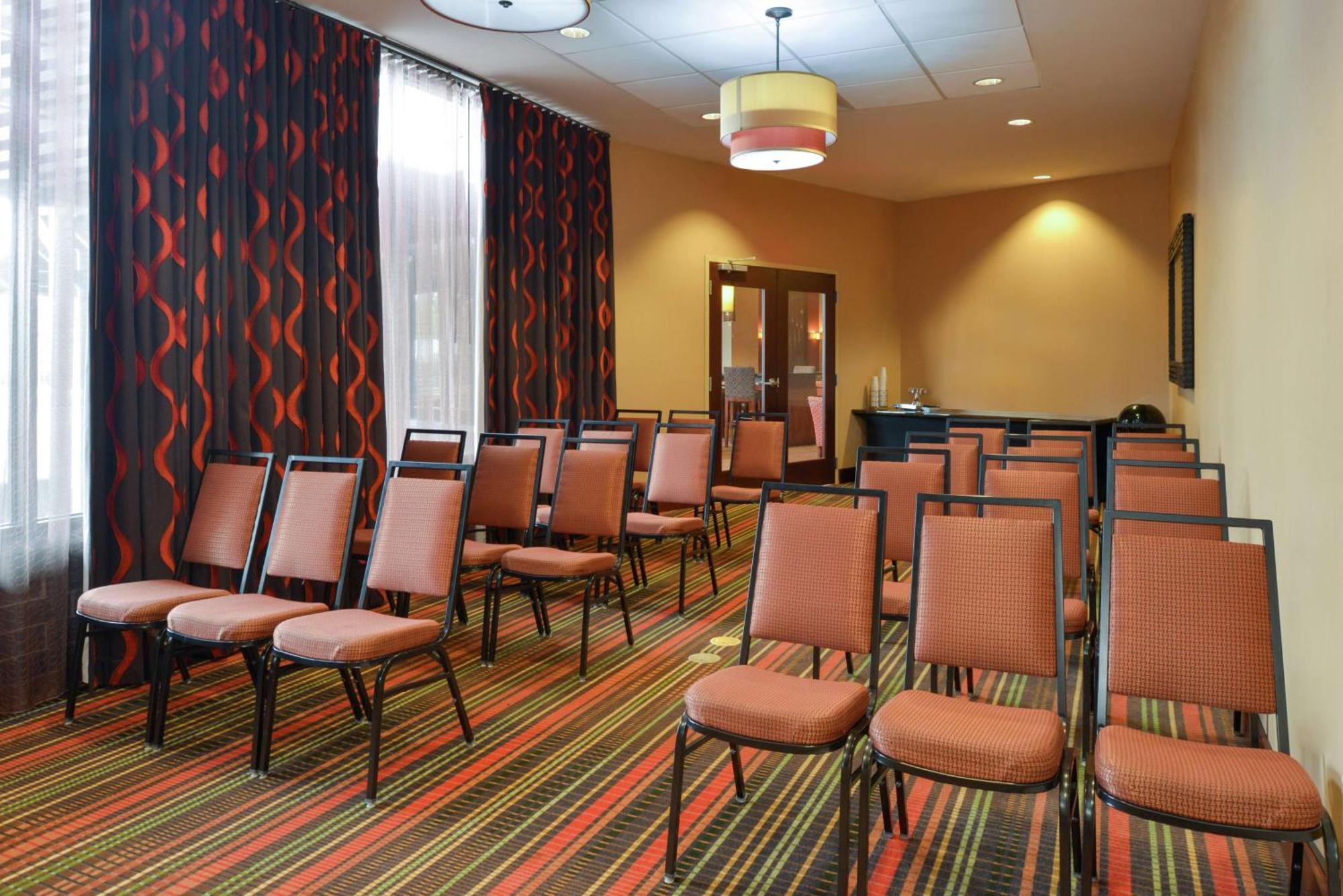 Hampton Inn Frederick Exterior foto